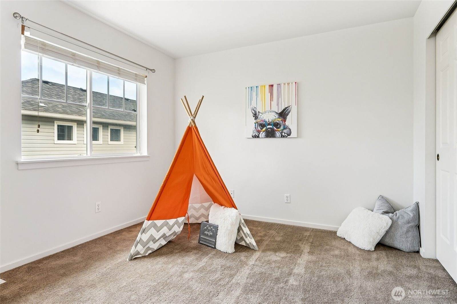 1946 McDonald Avenue, Dupont, WA 98327