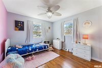 1524 Hickory Lane, Bettendorf, IA 52722