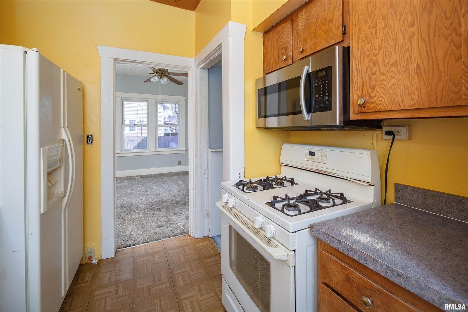 343 14TH Avenue, Moline, IL 61265