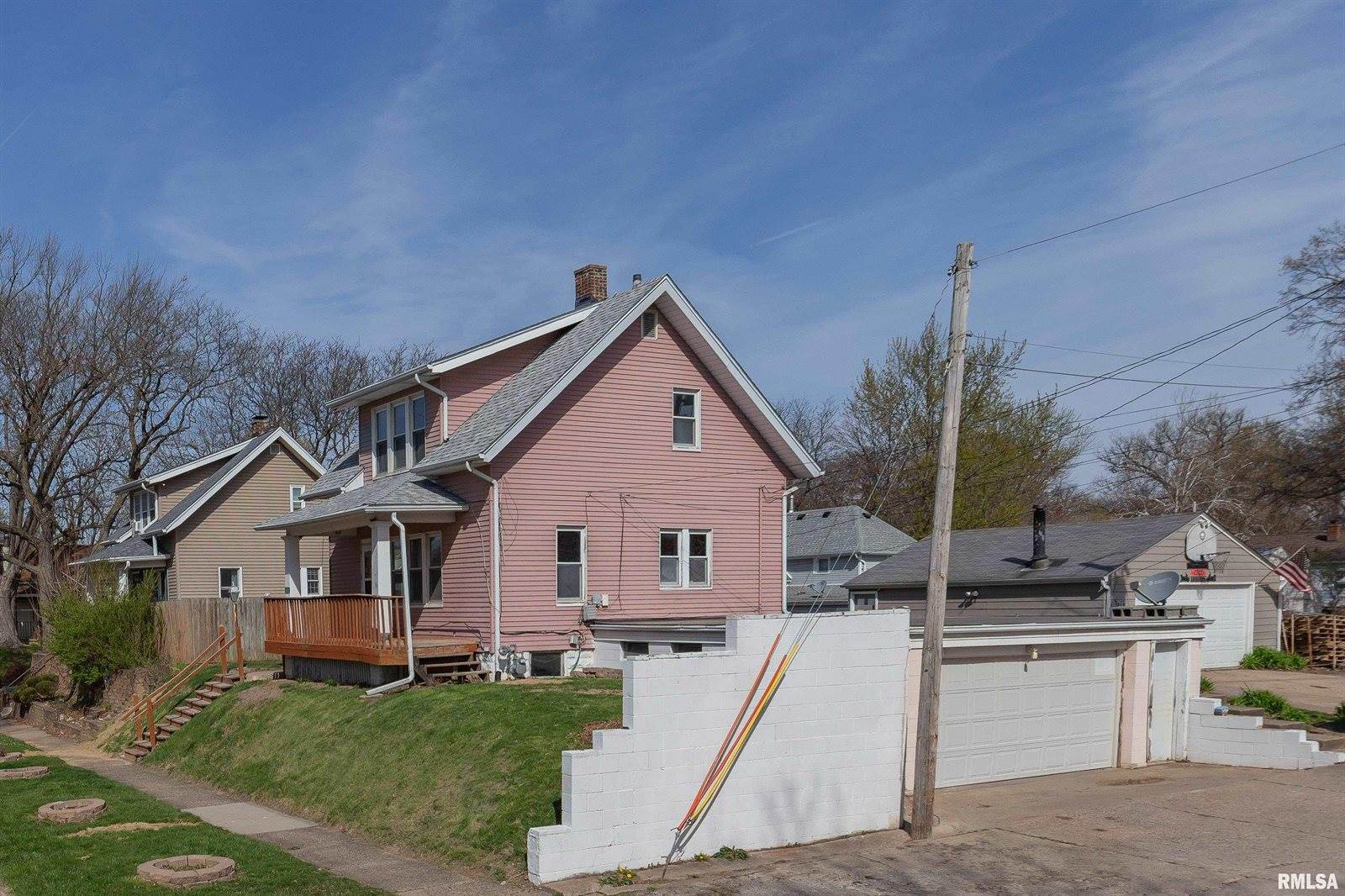 343 14TH Avenue, Moline, IL 61265