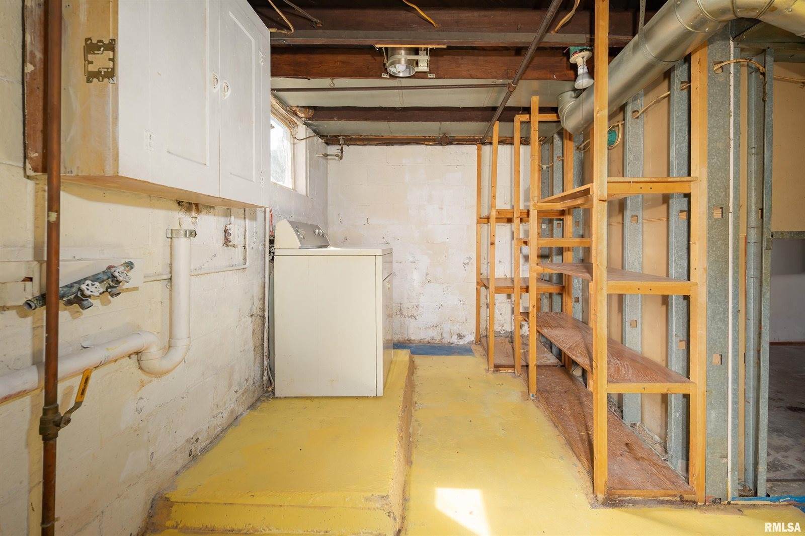 343 14TH Avenue, Moline, IL 61265