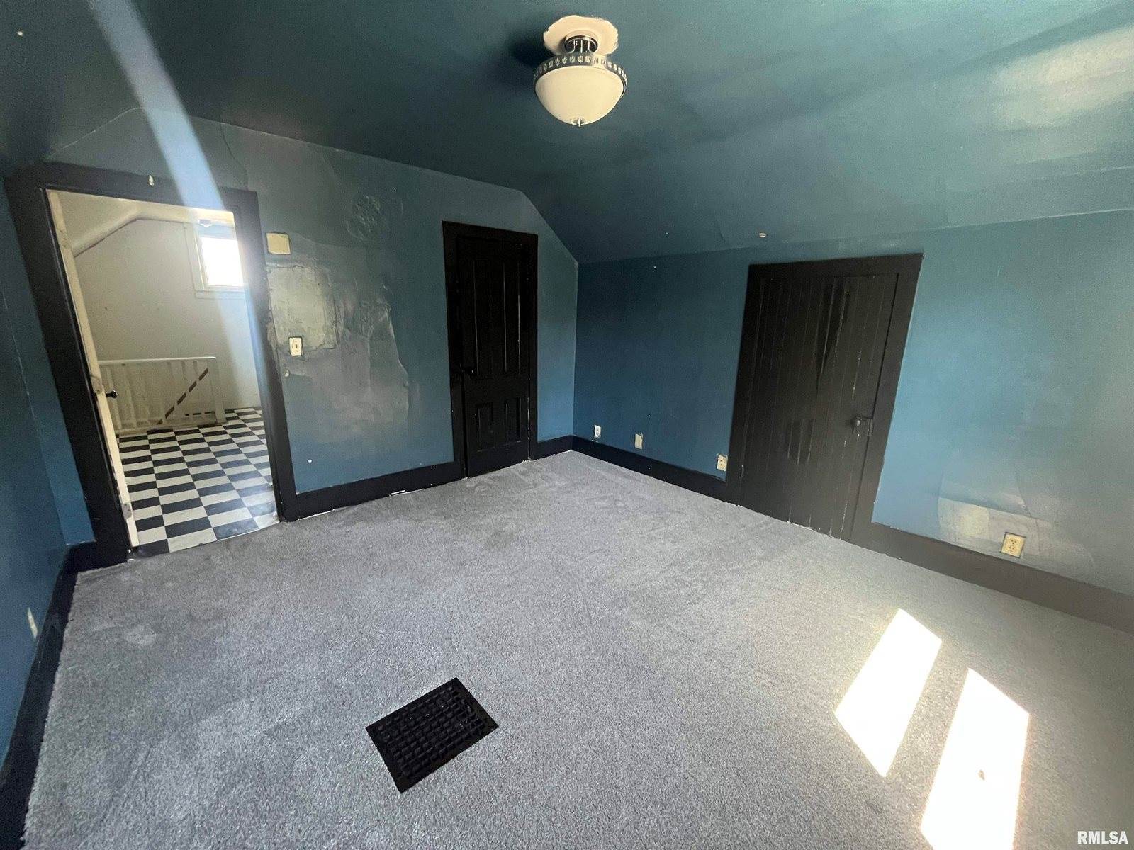 2507 8TH Avenue, Rock Island, IL 61201