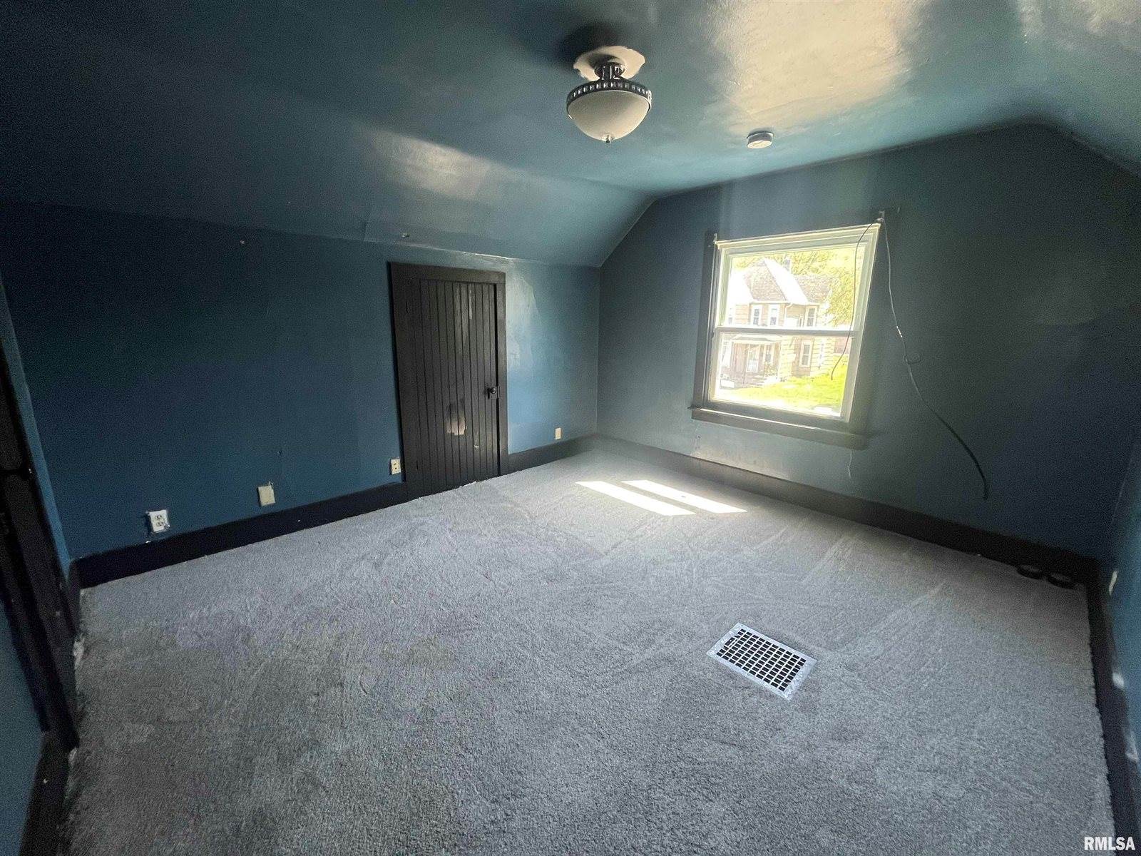 2507 8TH Avenue, Rock Island, IL 61201