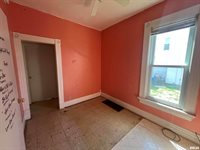 2507 8TH Avenue, Rock Island, IL 61201