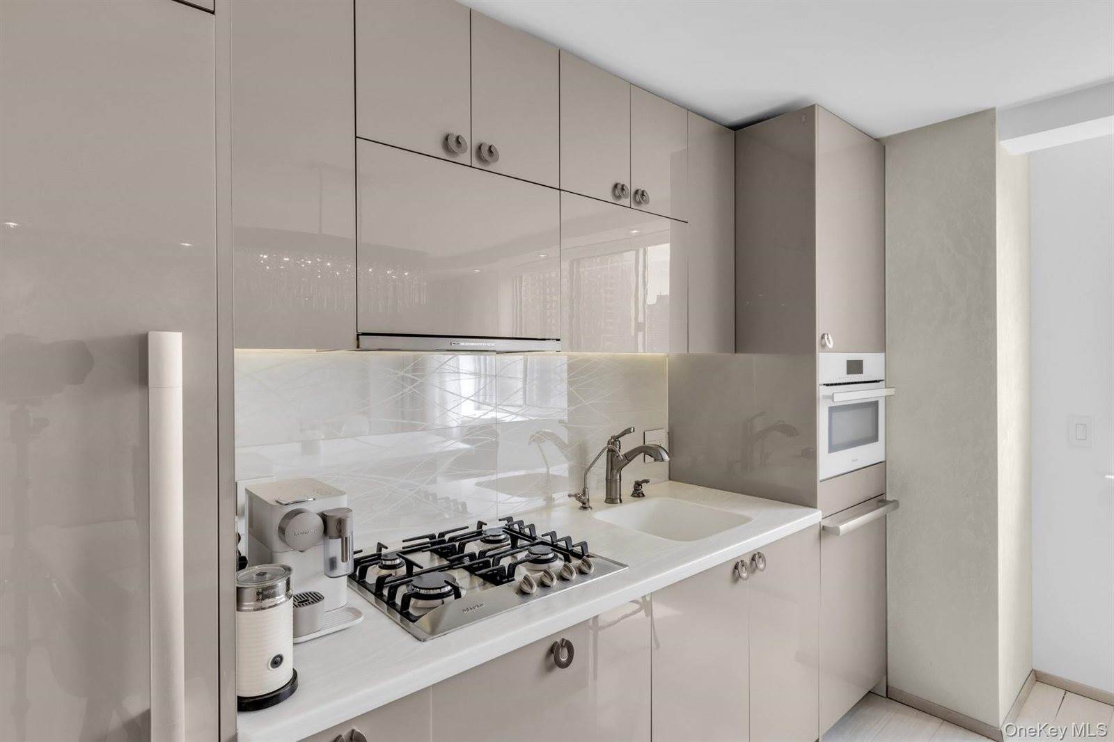 345 East 93rd Street, #22E, New York, NY 10128