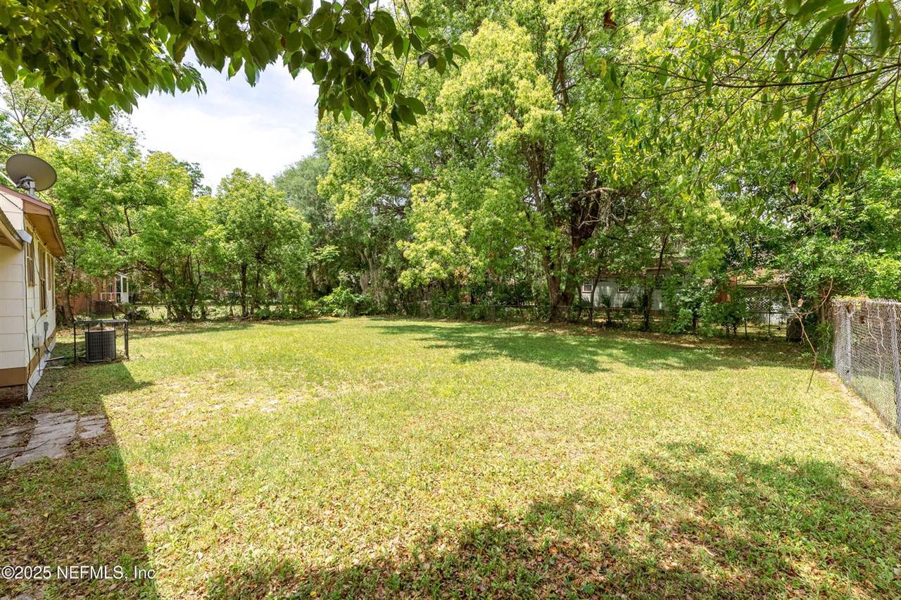 8344 Delaware Avenue, Jacksonville, FL 32208