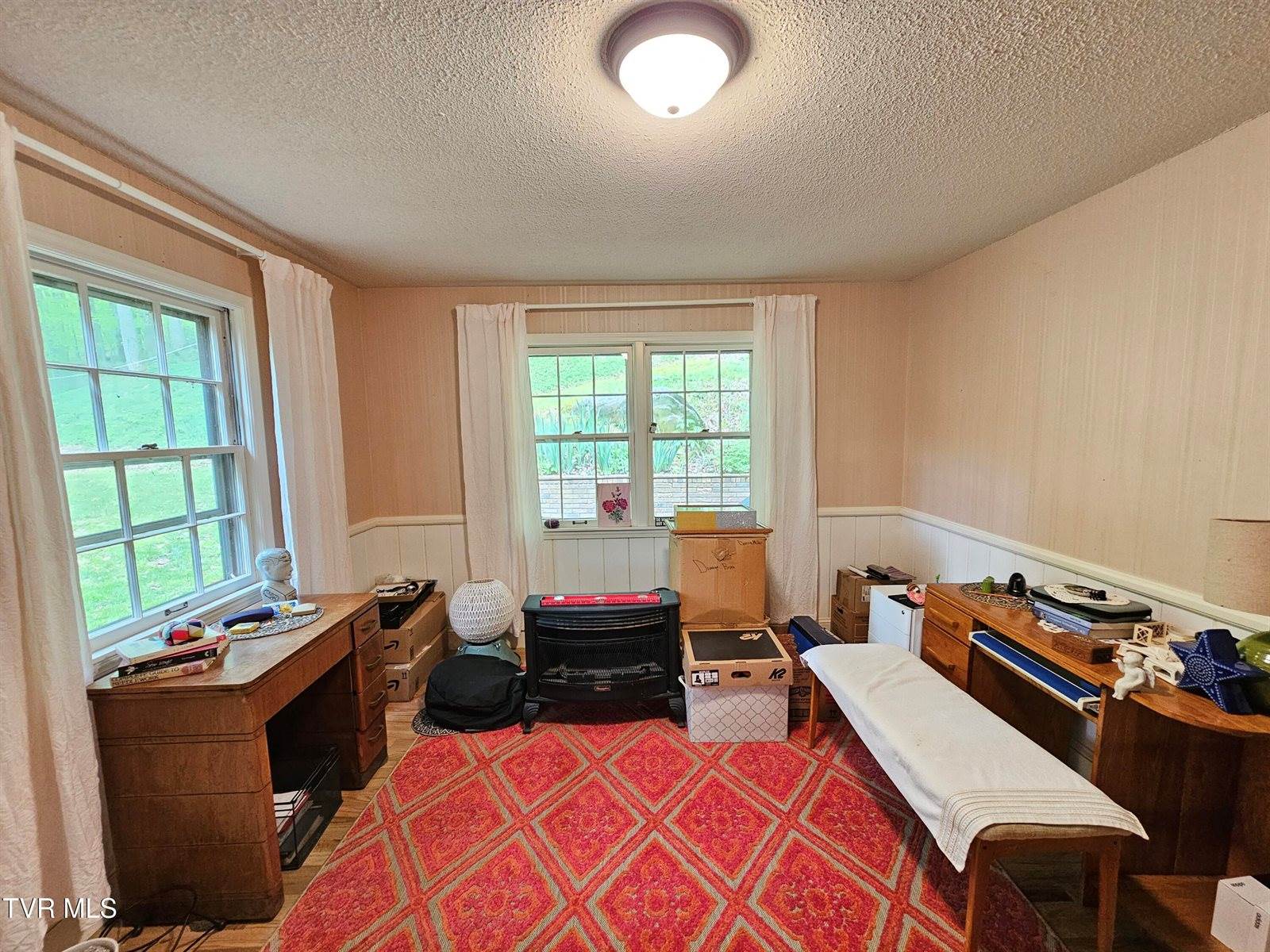 10 Tallapoosa Road, Johnson City, TN 37604