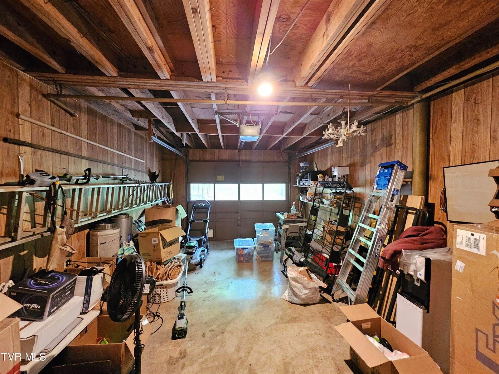 10 Tallapoosa Road, Johnson City, TN 37604