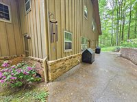 10 Tallapoosa Road, Johnson City, TN 37604