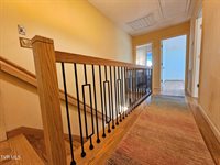 10 Tallapoosa Road, Johnson City, TN 37604