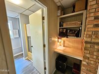 10 Tallapoosa Road, Johnson City, TN 37604