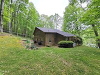 10 Tallapoosa Road, Johnson City, TN 37604