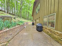 10 Tallapoosa Road, Johnson City, TN 37604