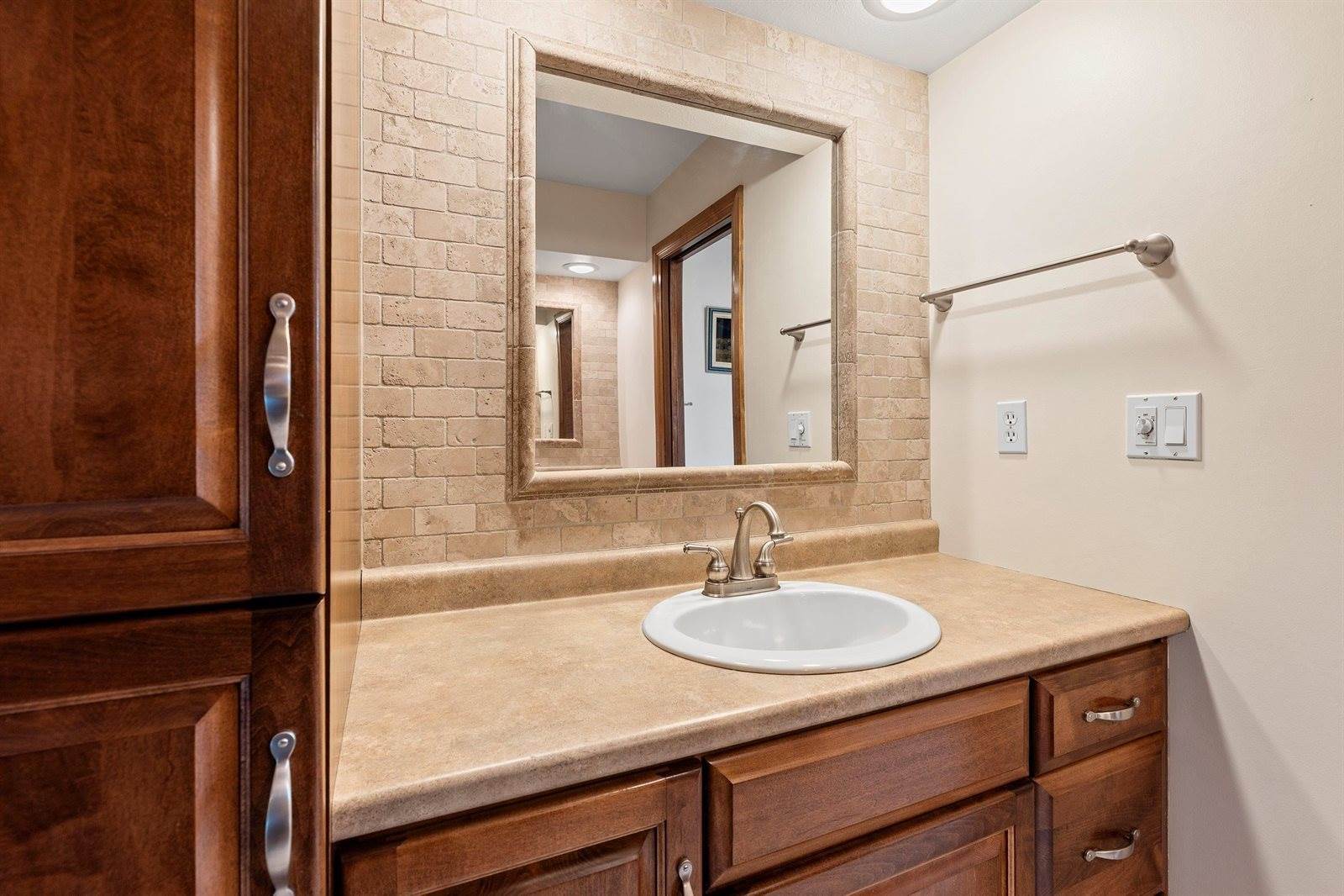 4265 Rose Haven Court, Green Bay, WI 54313