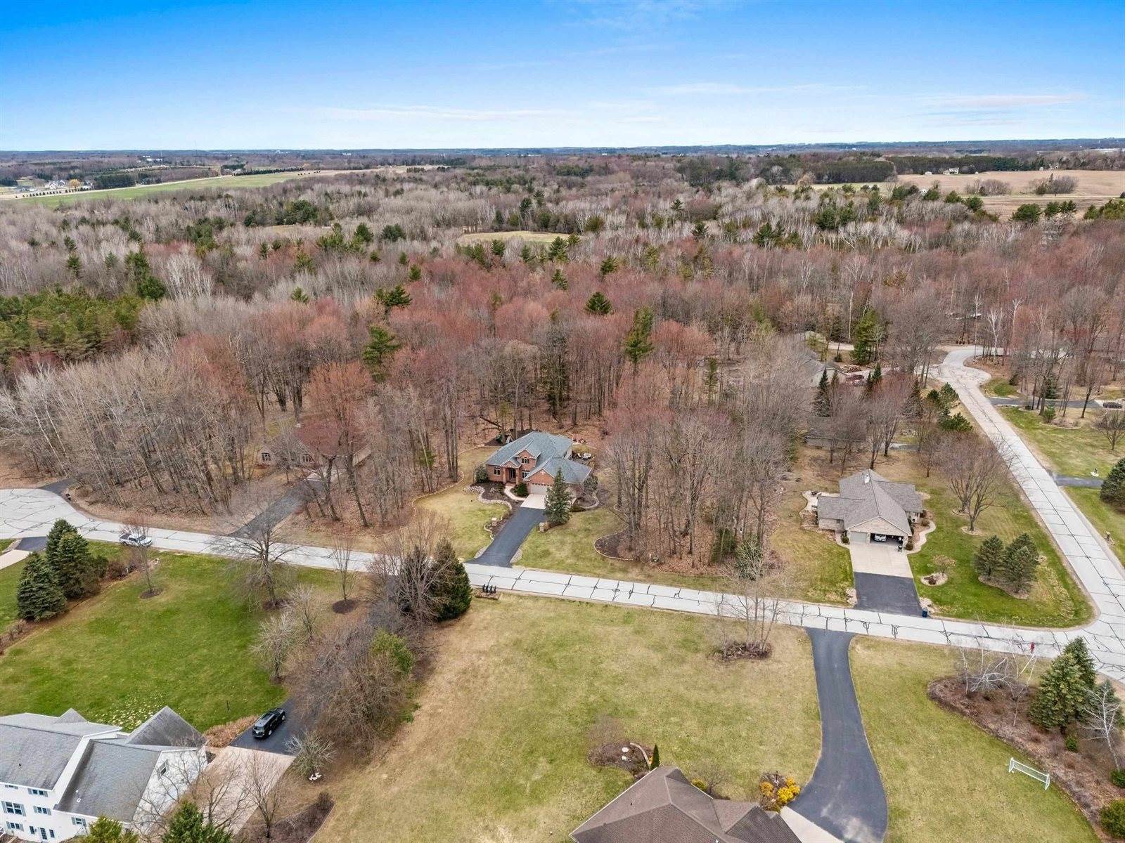 4265 Rose Haven Court, Green Bay, WI 54313