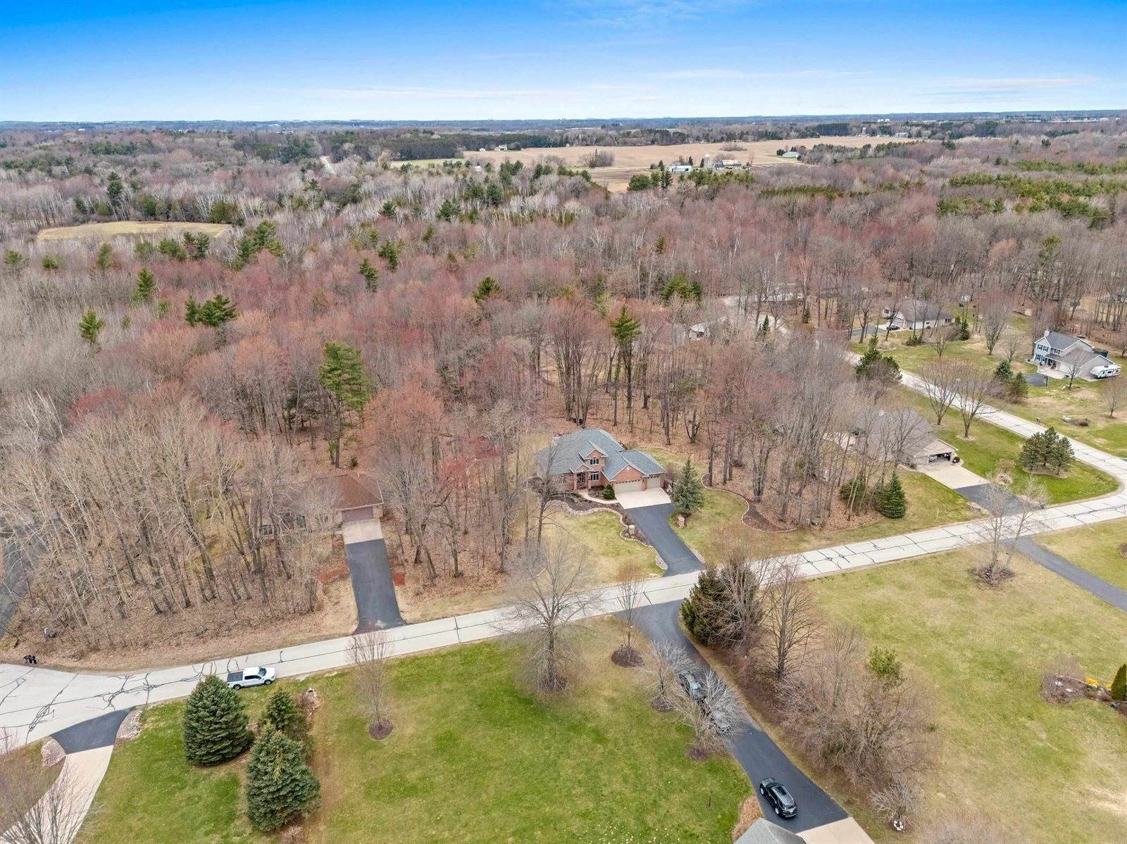 4265 Rose Haven Court, Green Bay, WI 54313