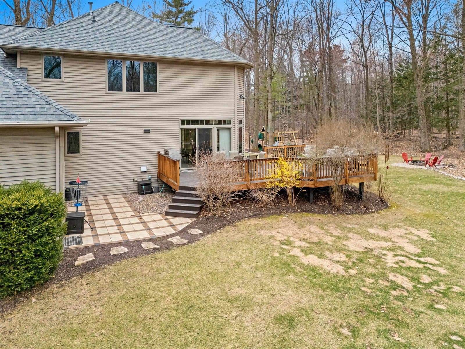 4265 Rose Haven Court, Green Bay, WI 54313