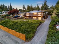 2808 Leeward Way, Bellingham, WA 98226