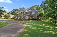 1003 Country Place Drive, Pearl, MS 39208