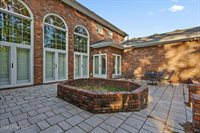 1003 Country Place Drive, Pearl, MS 39208