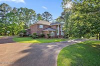 1003 Country Place Drive, Pearl, MS 39208