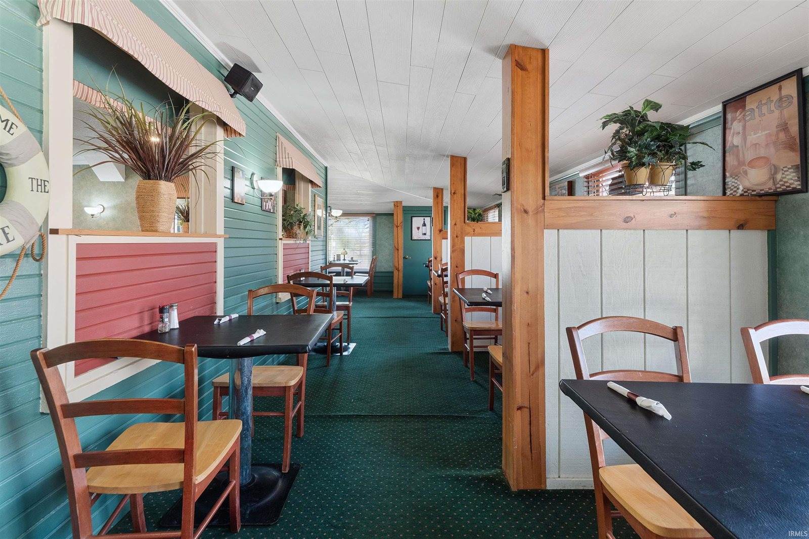 1445 W 275 N Road, Angola, IN 46703