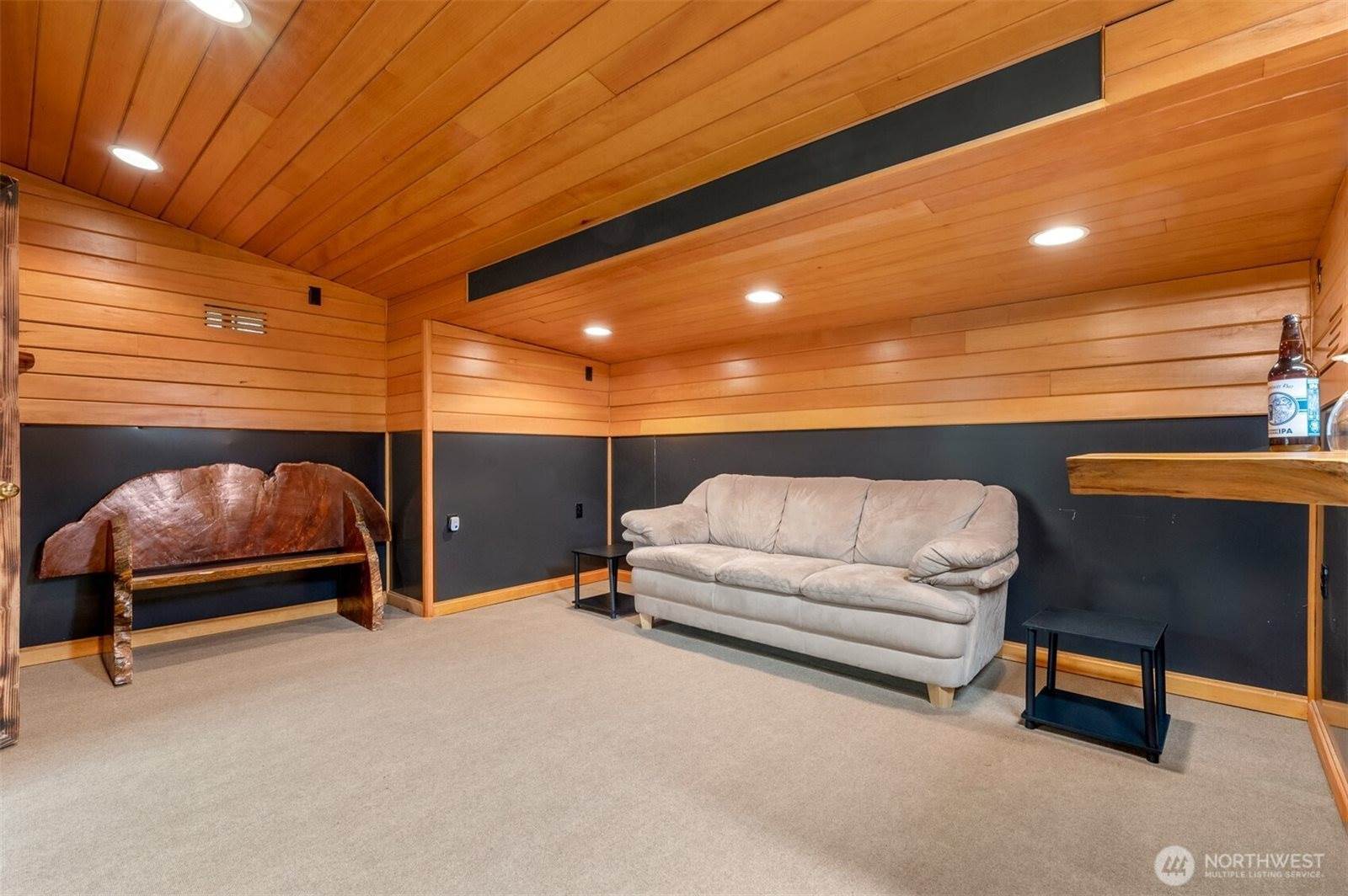 5582 Knight Road, Bellingham, WA 98226