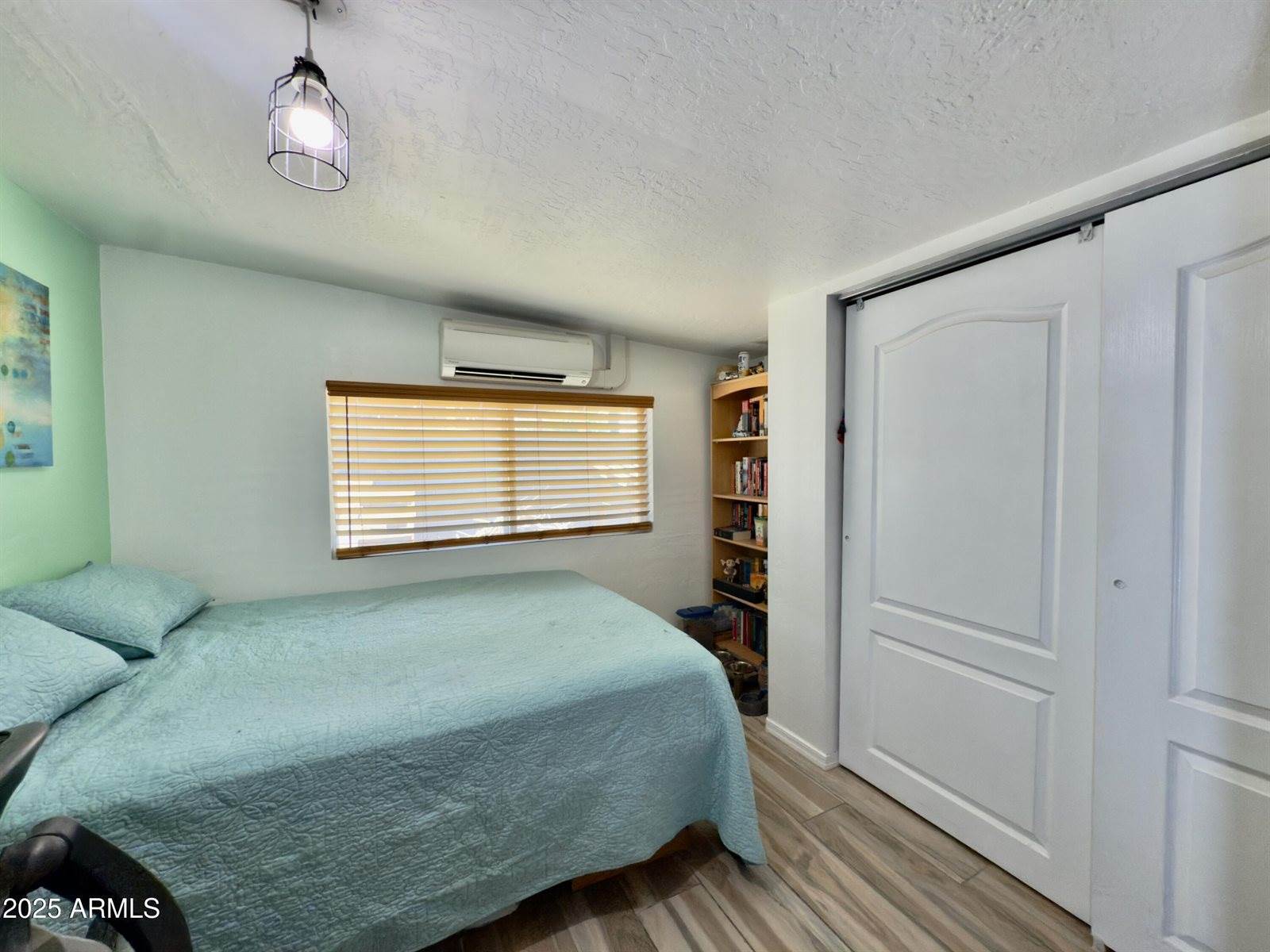 2329 East Juanita Avenue, Mesa, AZ 85204