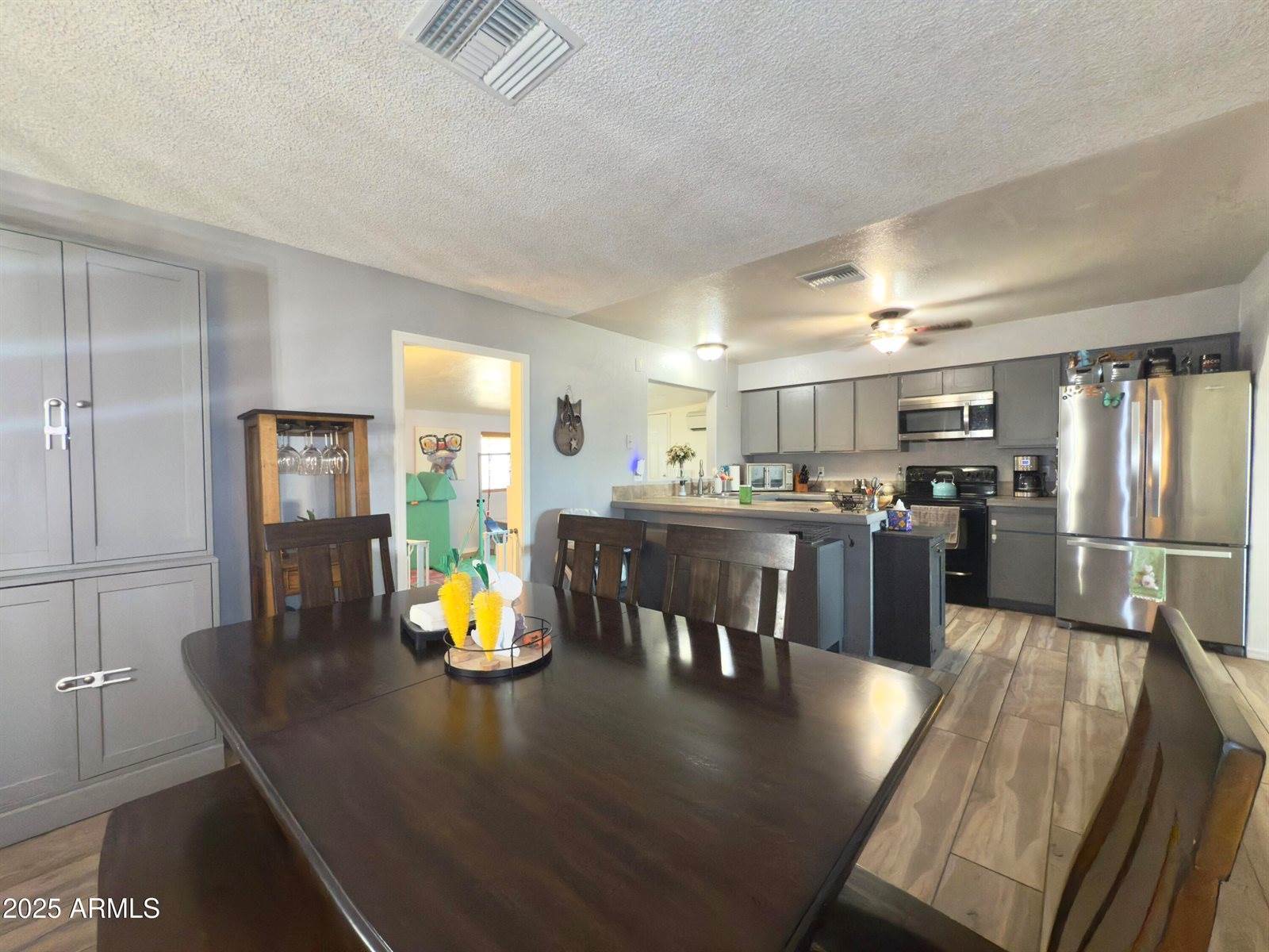 2329 East Juanita Avenue, Mesa, AZ 85204