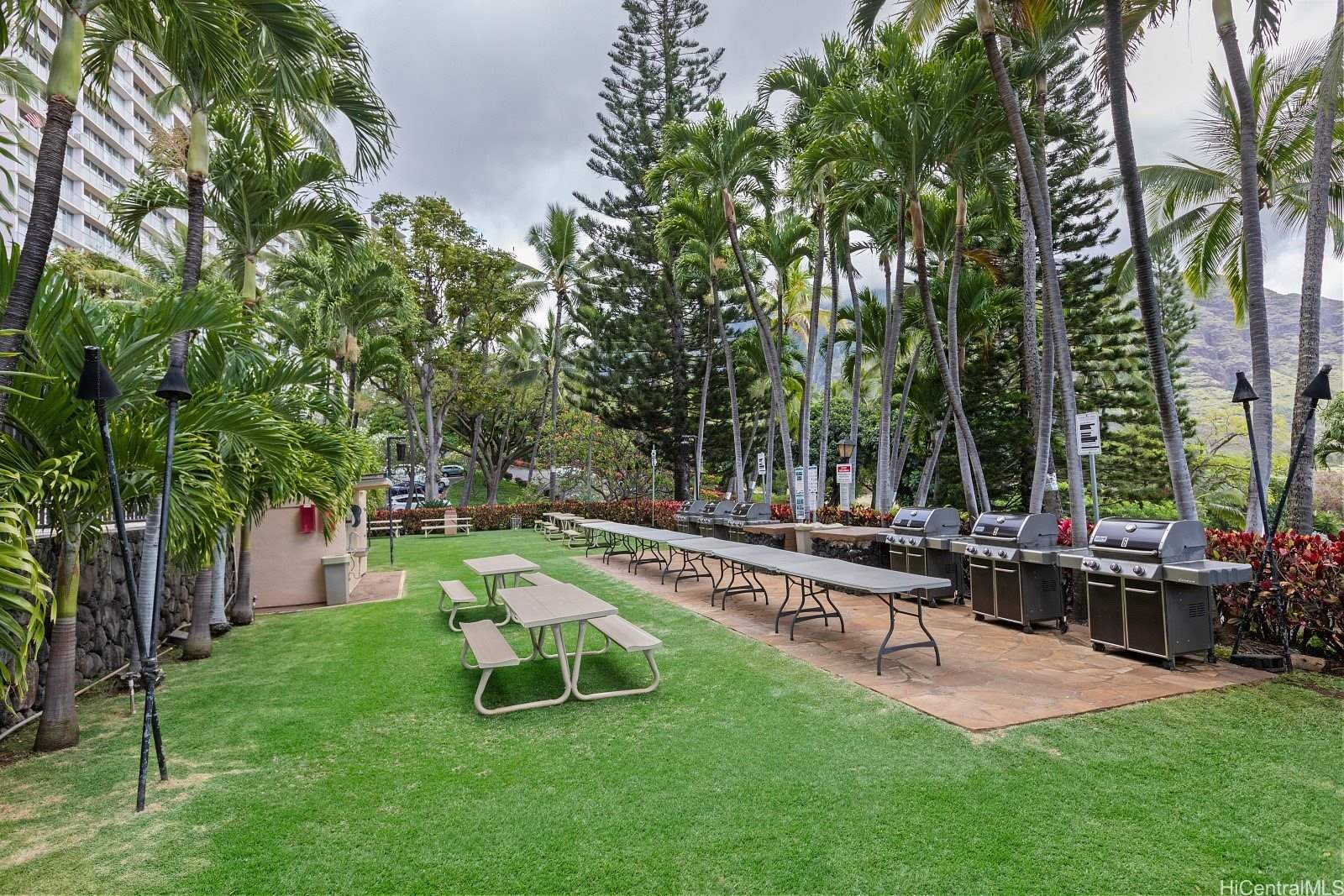 84-680 Kili Drive, Waianae, HI 96792