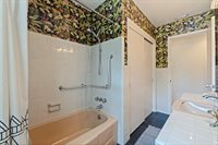 4340 Narvarez Way S, St Petersburg, FL 33712