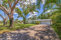 4340 Narvarez Way S, St Petersburg, FL 33712