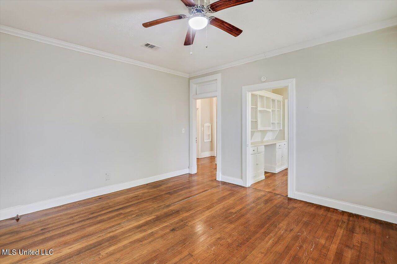 4067 North State Street, Jackson, MS 39206