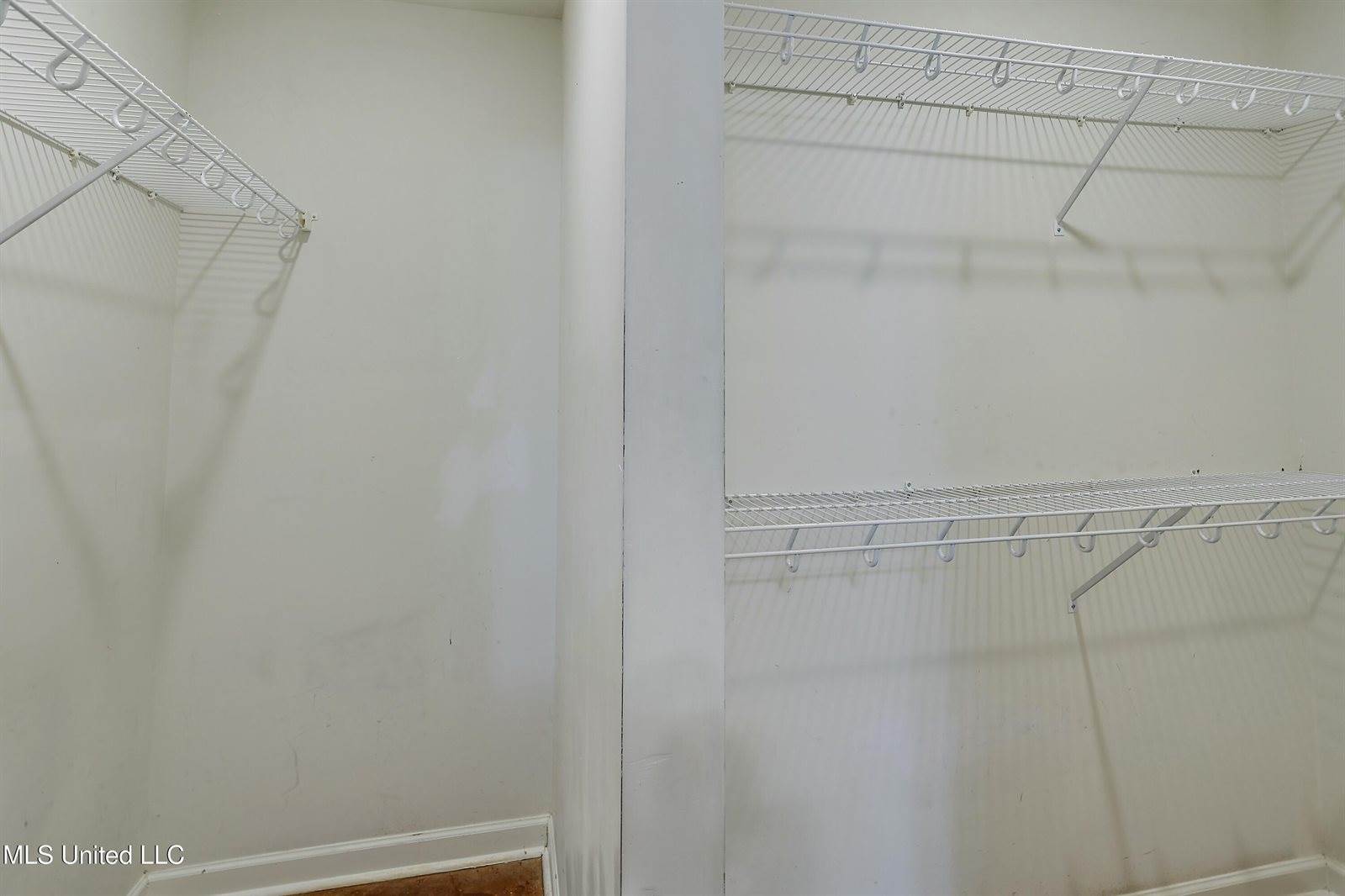 132 Cedar Spring Circle, Pearl, MS 39208