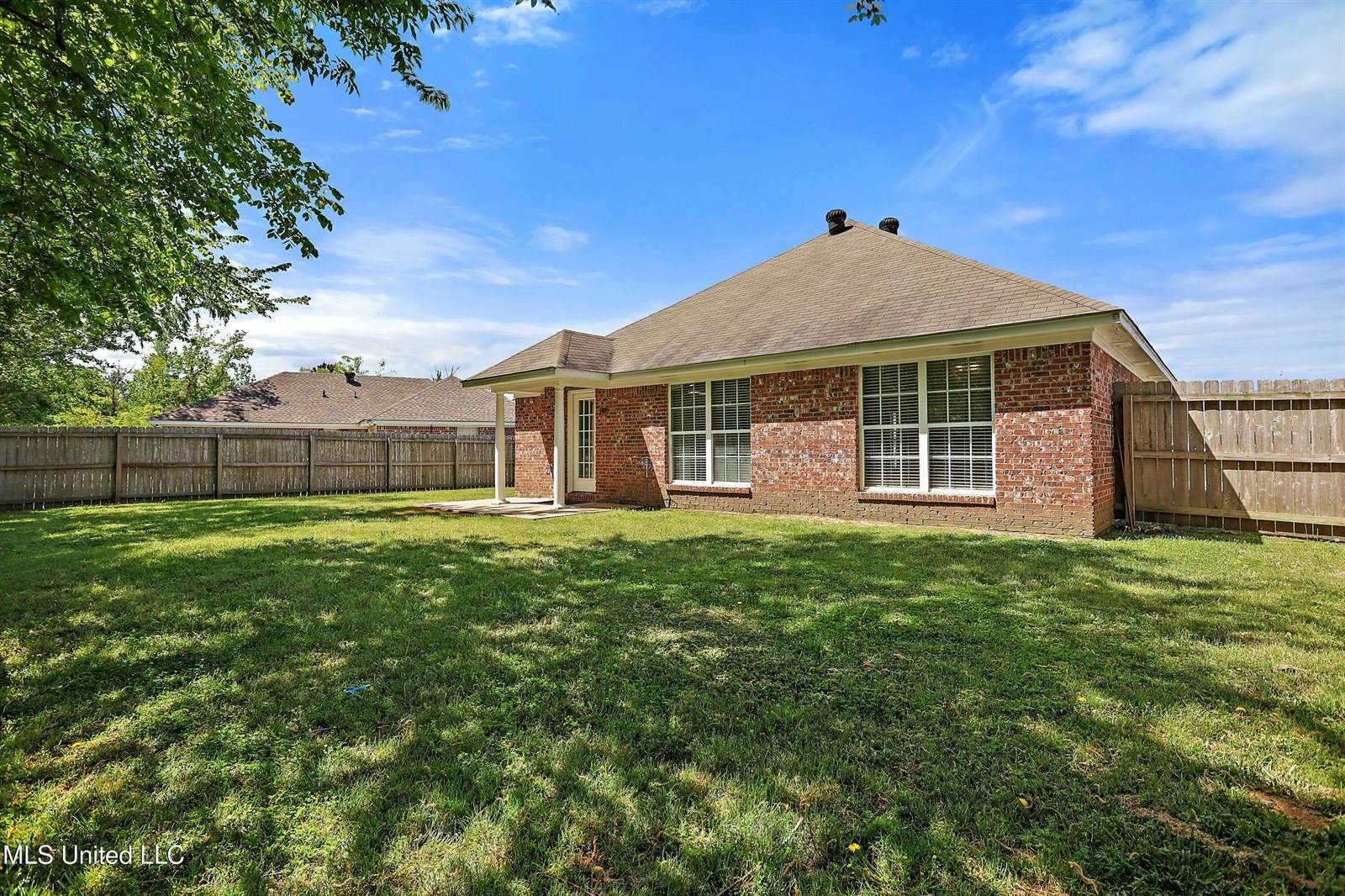 132 Cedar Spring Circle, Pearl, MS 39208