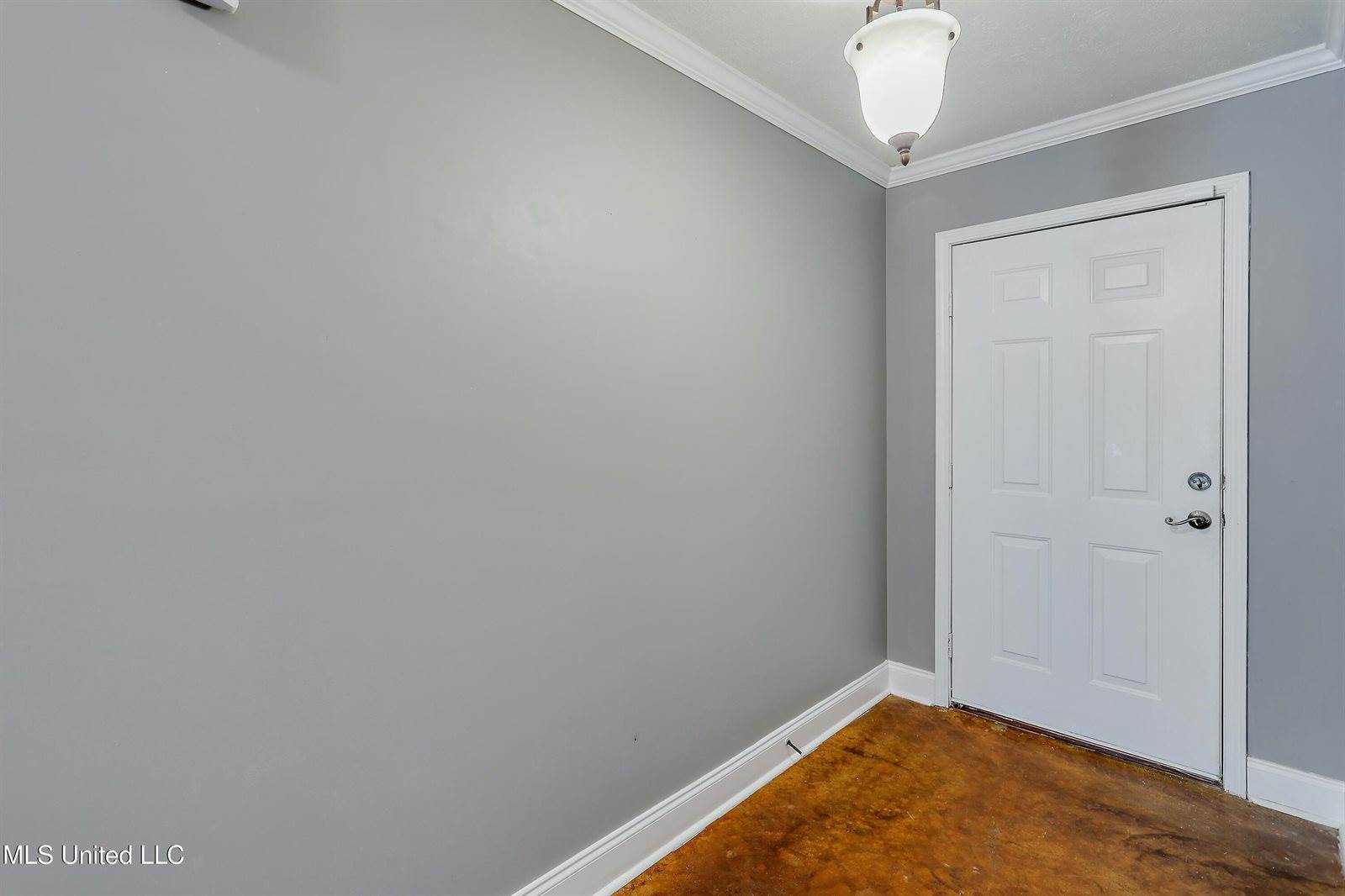 132 Cedar Spring Circle, Pearl, MS 39208