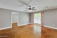 132 Cedar Spring Circle, Pearl, MS 39208