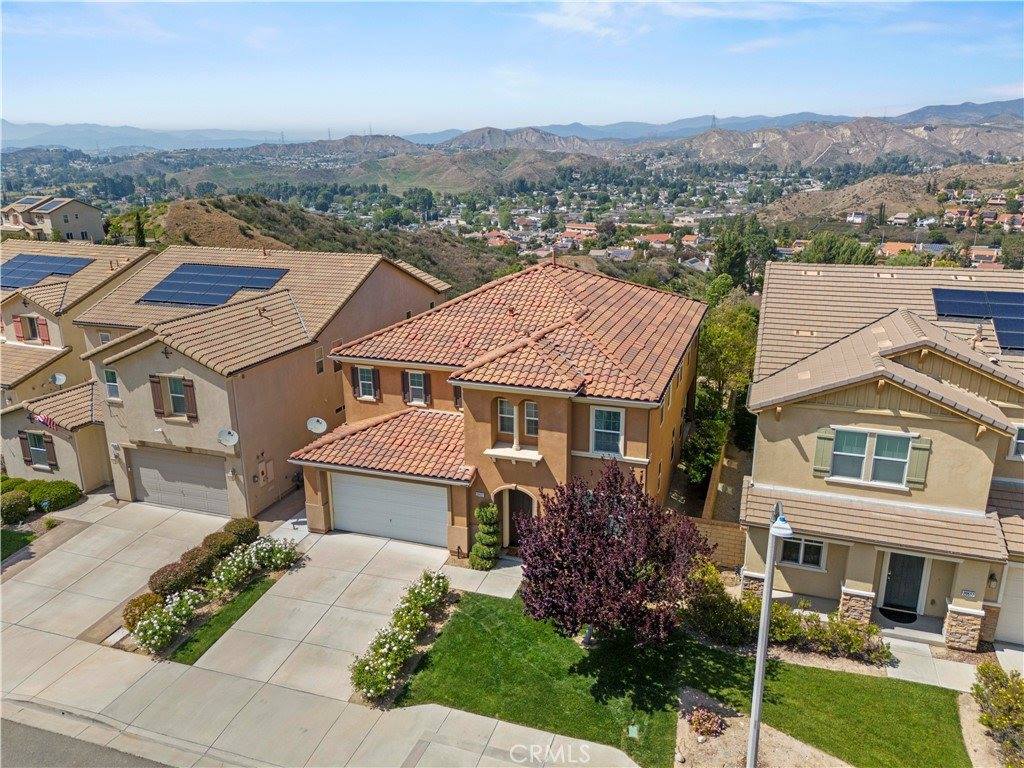 20521 Brookie Lane, Saugus, CA 91350