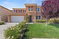 20521 Brookie Lane, Saugus, CA 91350