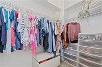 20521 Brookie Lane, Saugus, CA 91350