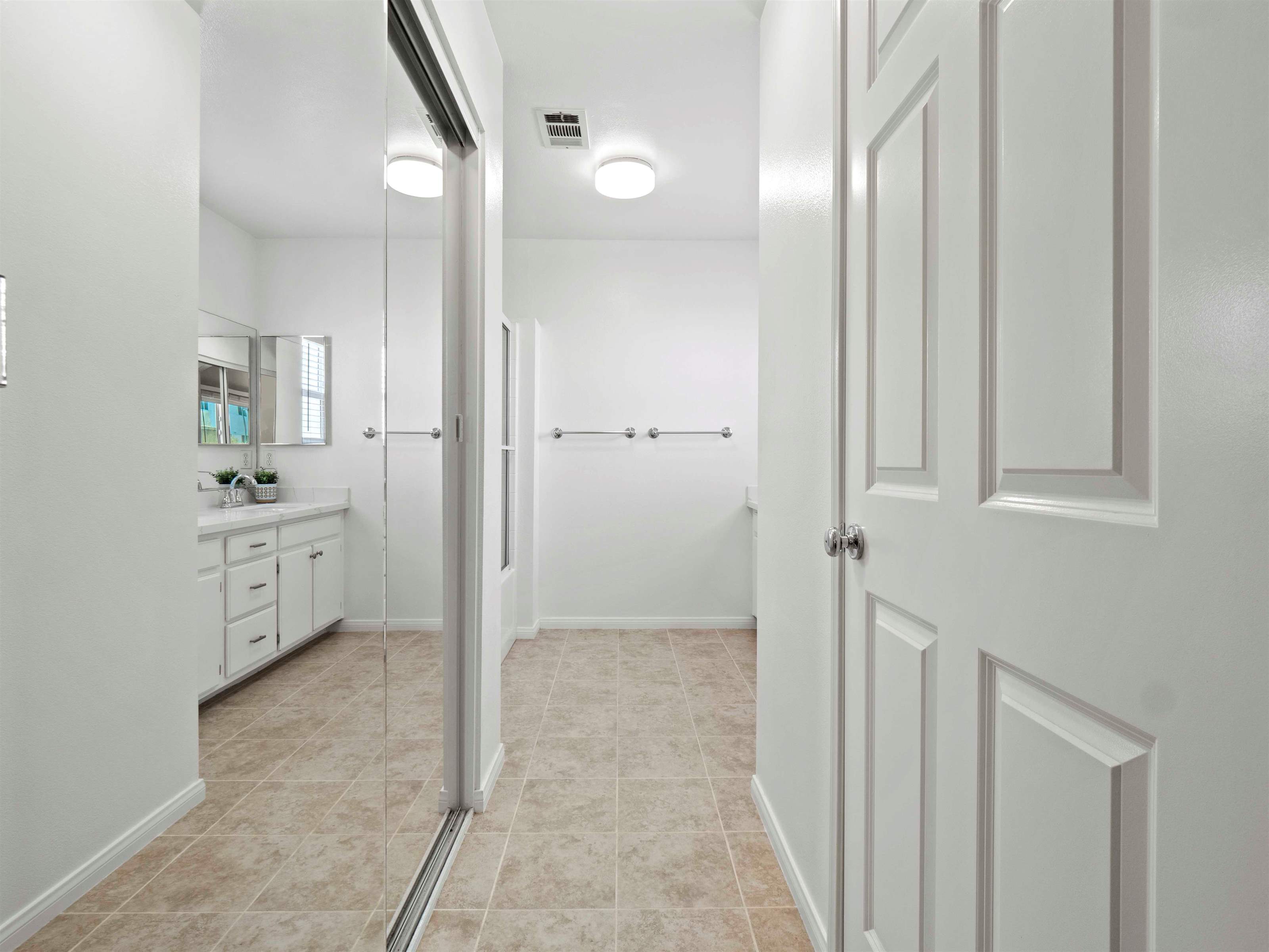 15122 Roxford St # 15, Sylmar, CA 91342