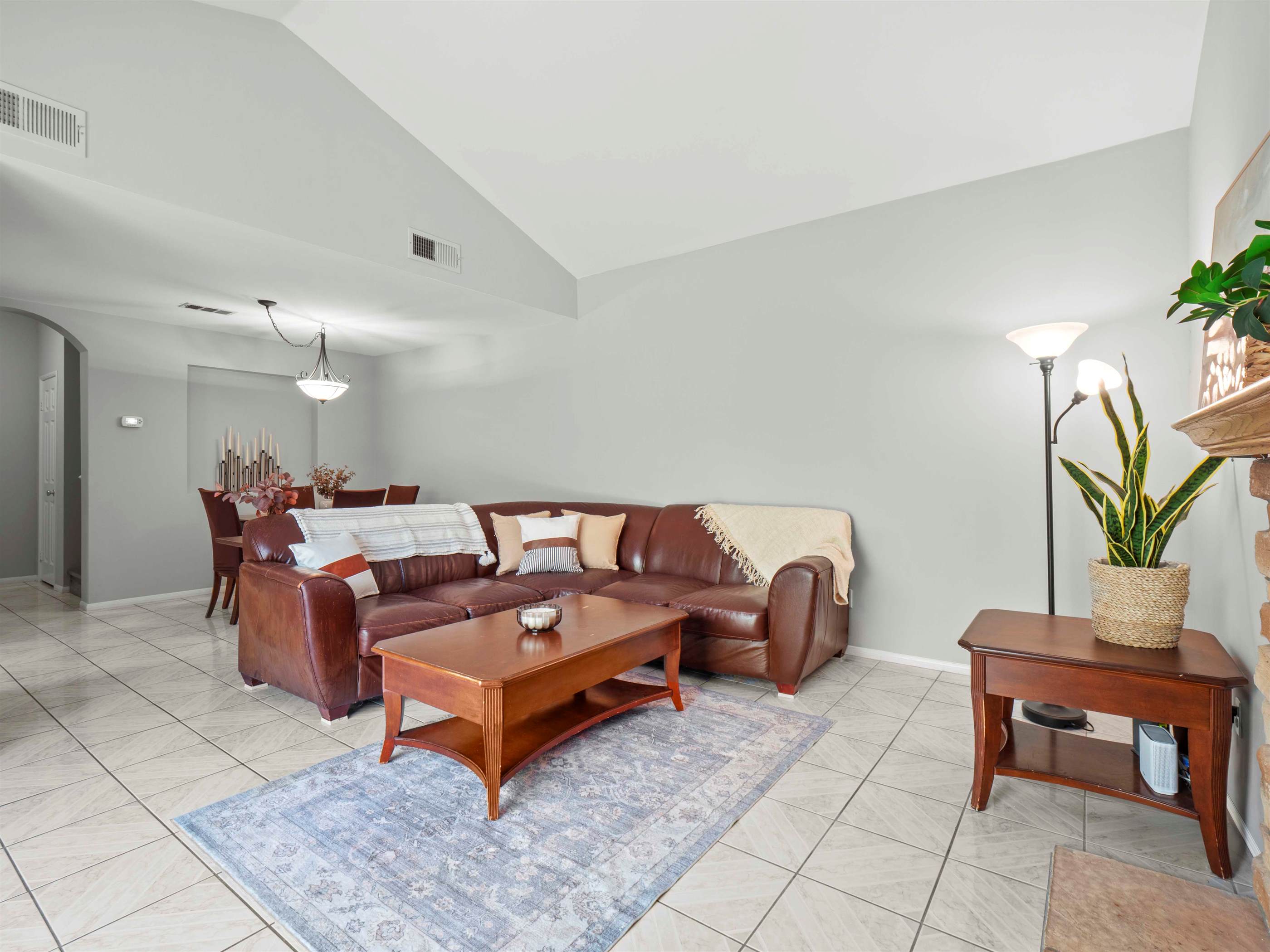 15122 Roxford St # 15, Sylmar, CA 91342