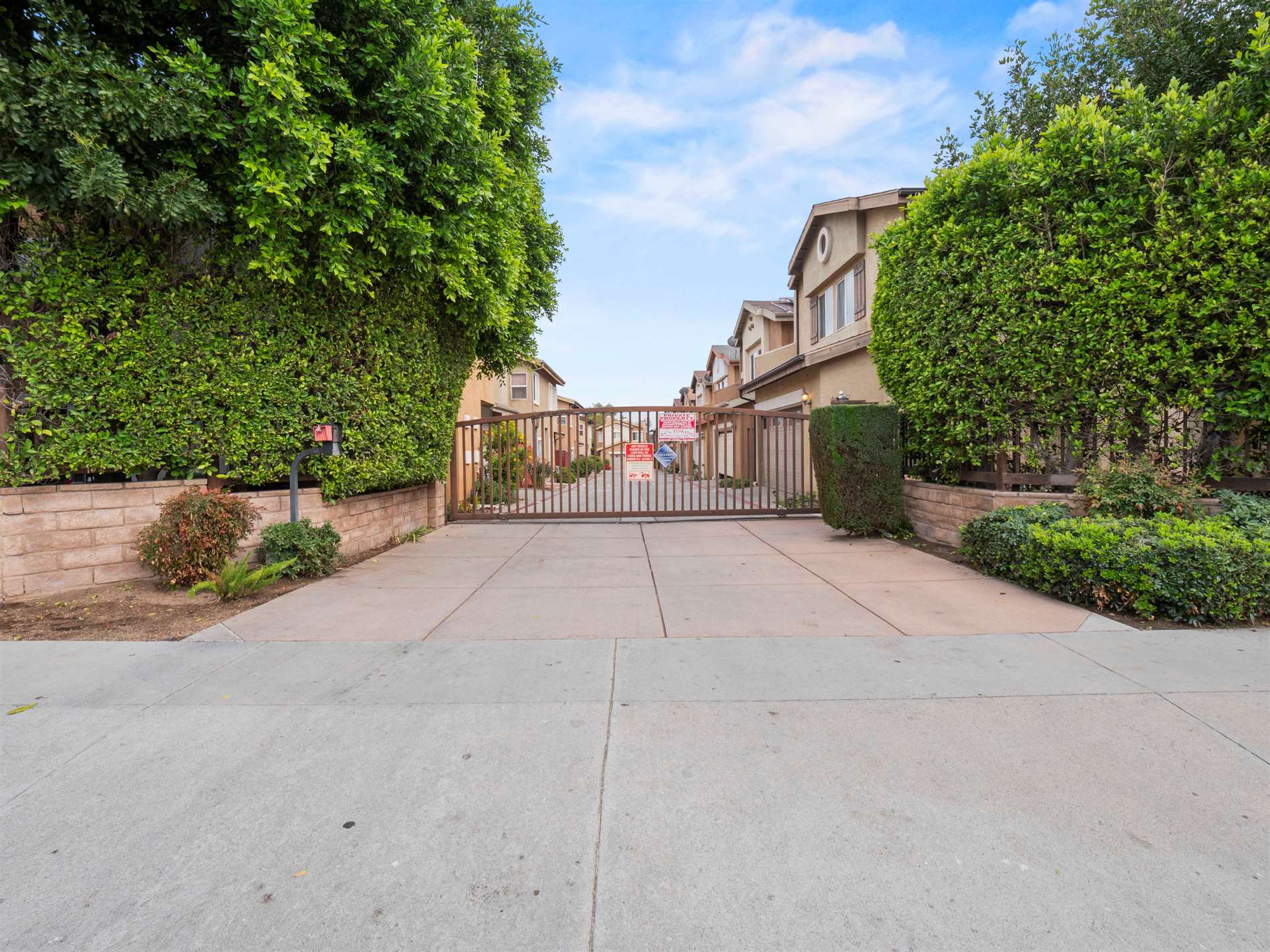 15122 Roxford St # 15, Sylmar, CA 91342