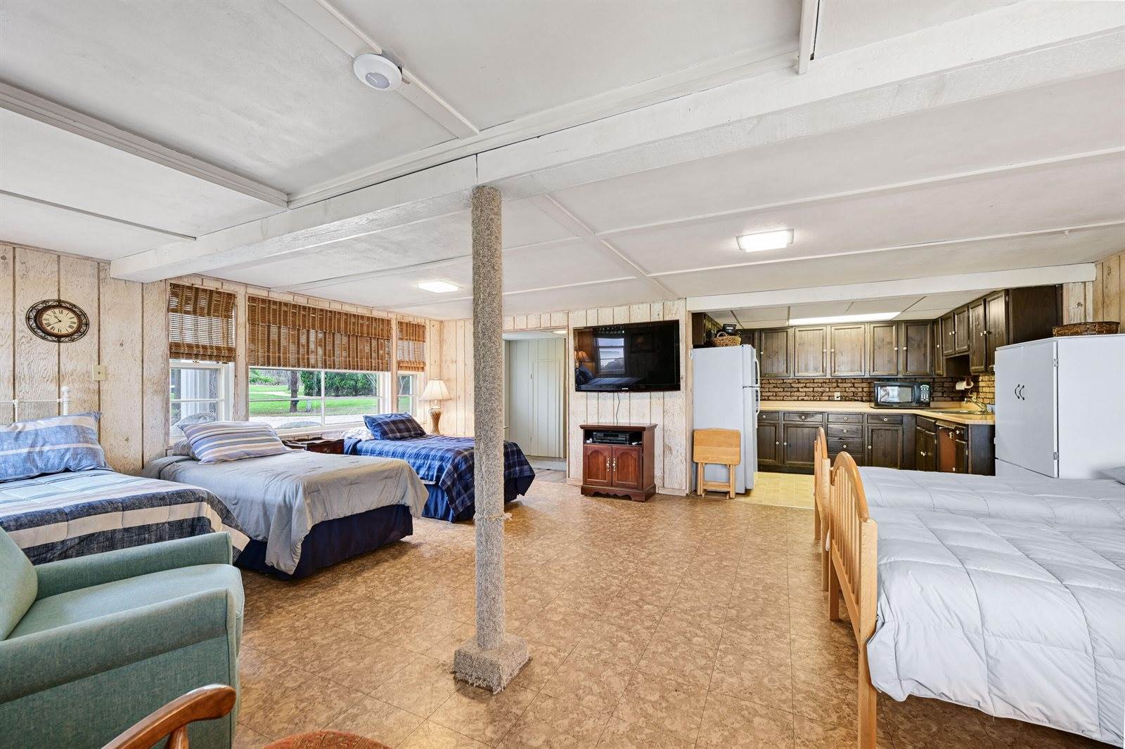 N7525 East Lakeshore Dr, Whitewater, WI 53190