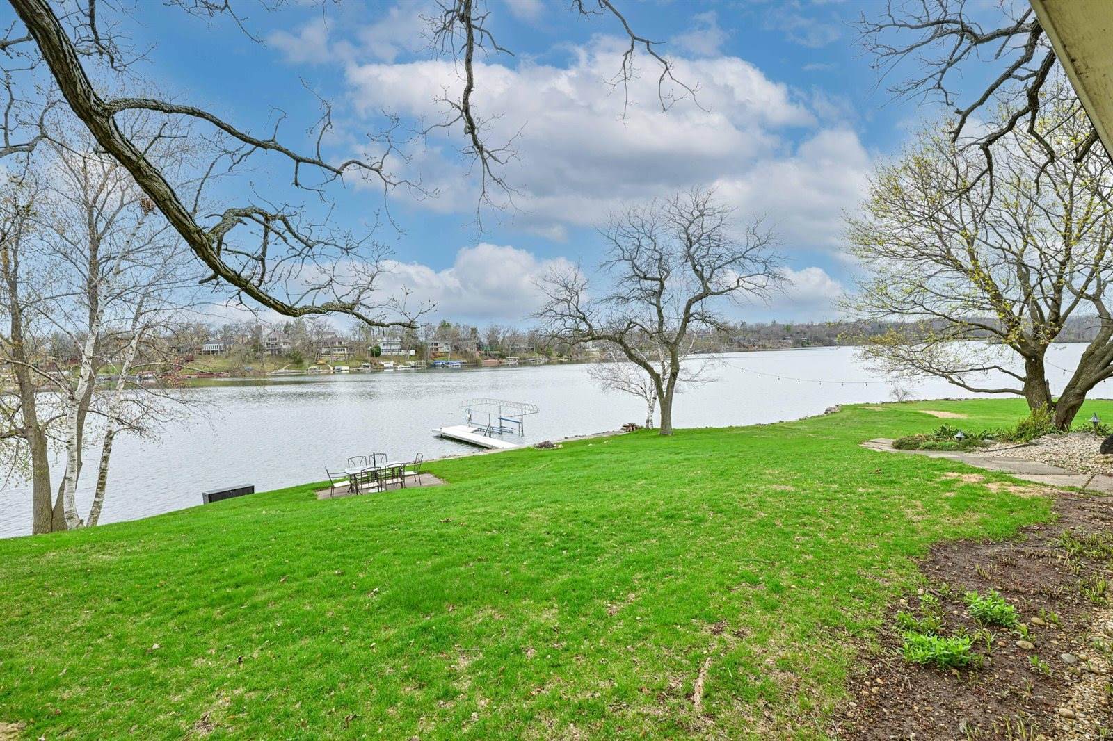 N7525 East Lakeshore Dr, Whitewater, WI 53190