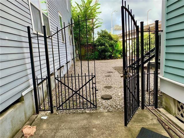 1614 Governor Nicholls Street, New Orleans, LA 70116