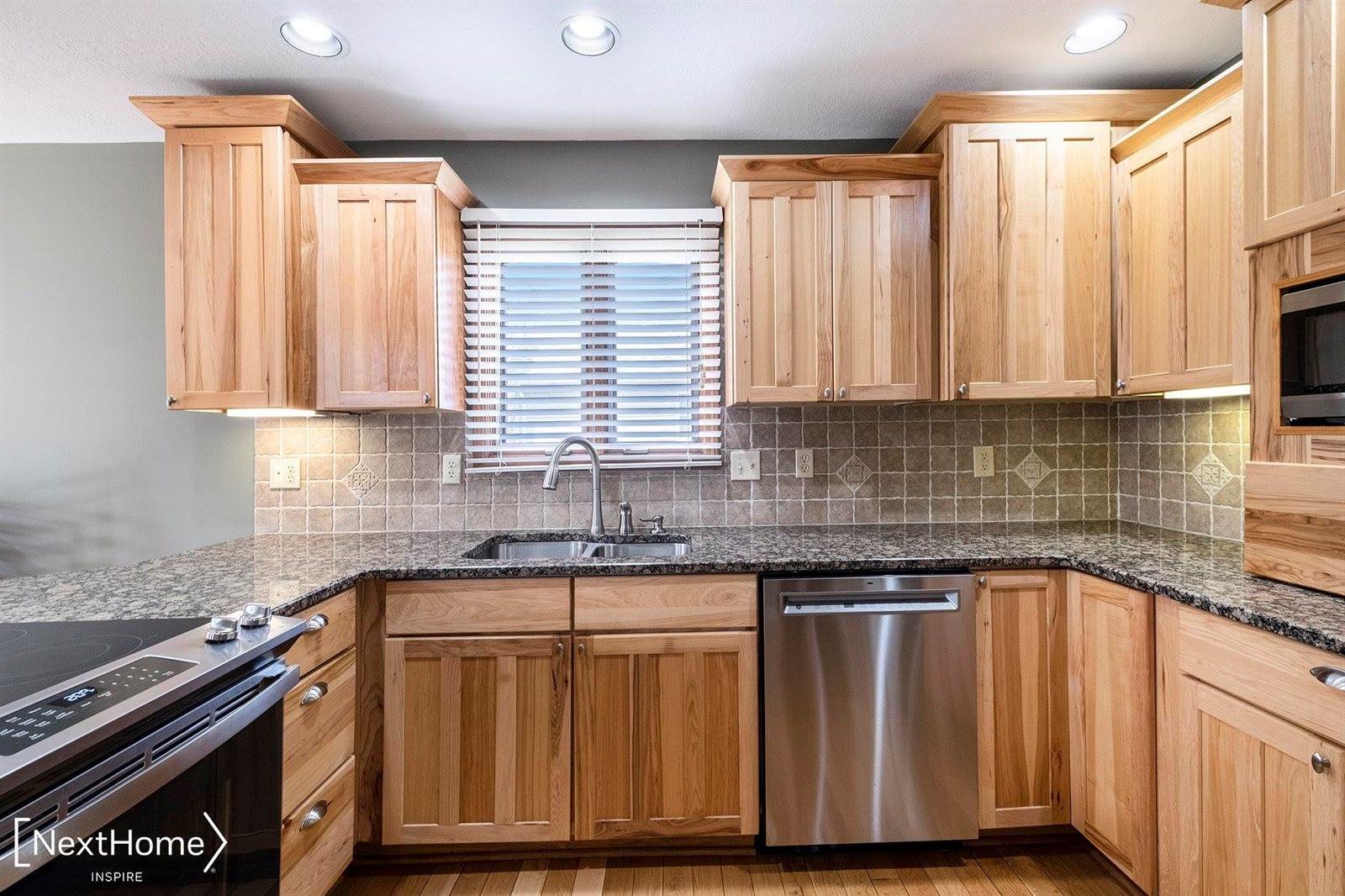 5451 Windermere Drive, Grand Blanc, MI 48439