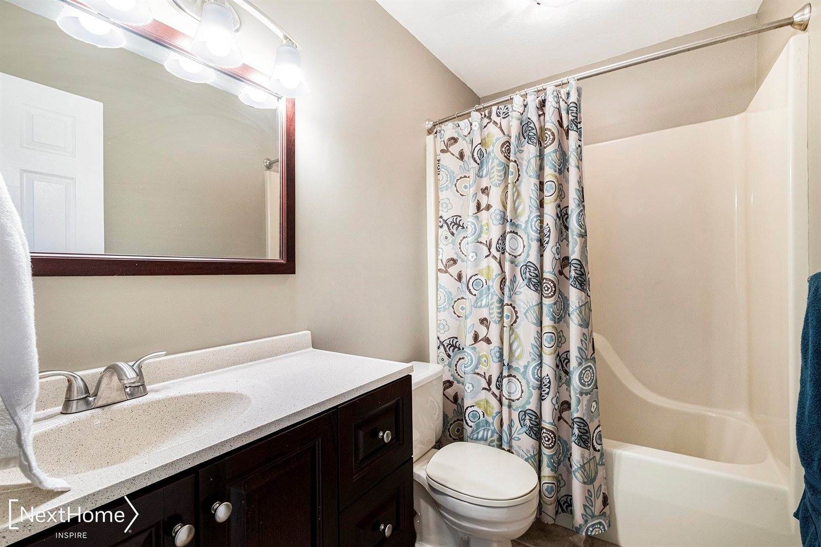 5451 Windermere Drive, Grand Blanc, MI 48439