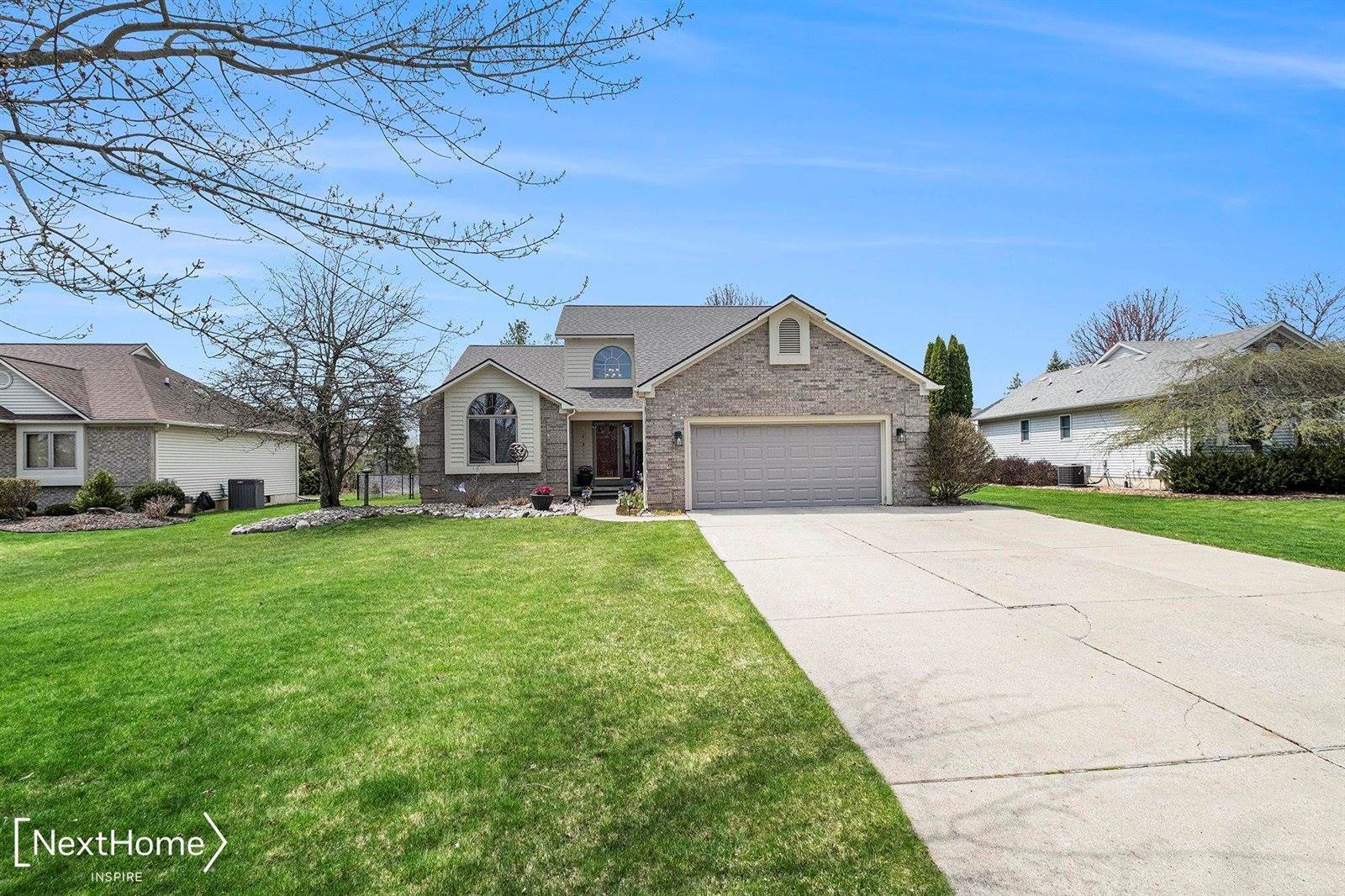 5451 Windermere Drive, Grand Blanc, MI 48439