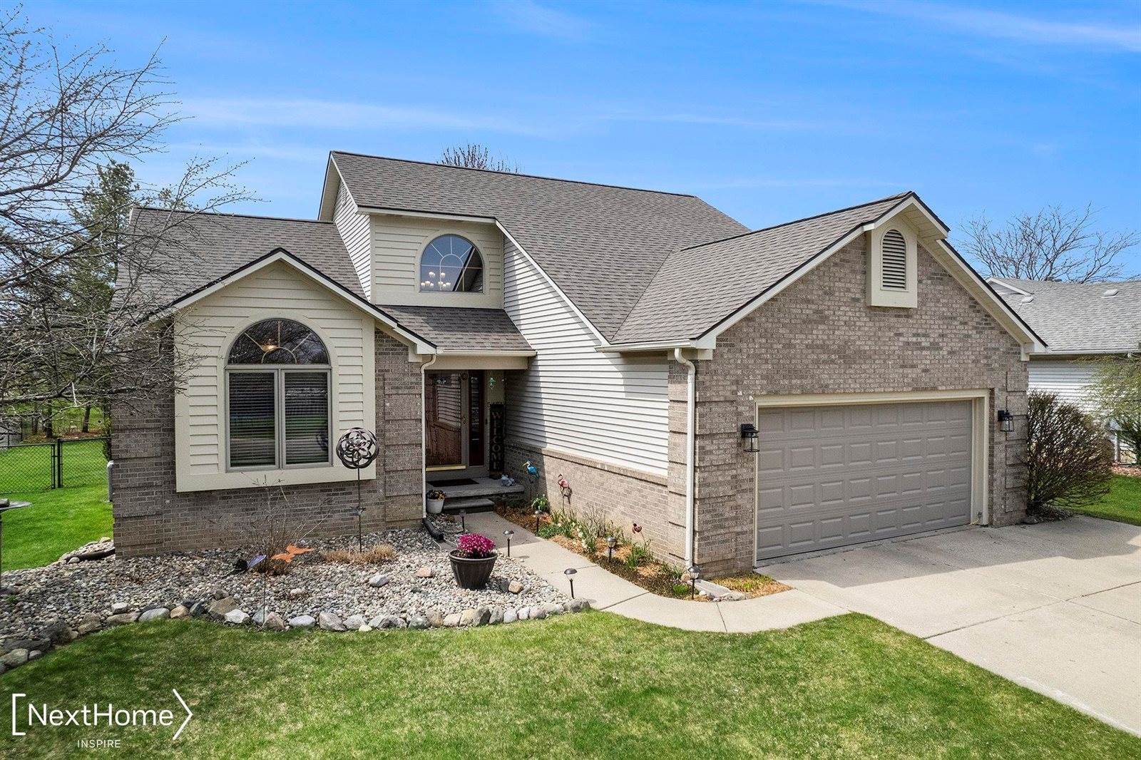 5451 Windermere Drive, Grand Blanc, MI 48439
